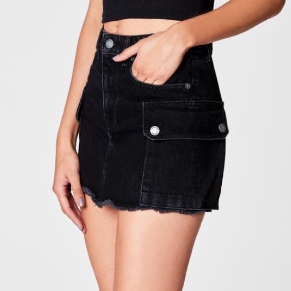 Carmar Dresses & Skirts - CARMAR Distressed Cargo Skirt Size 23